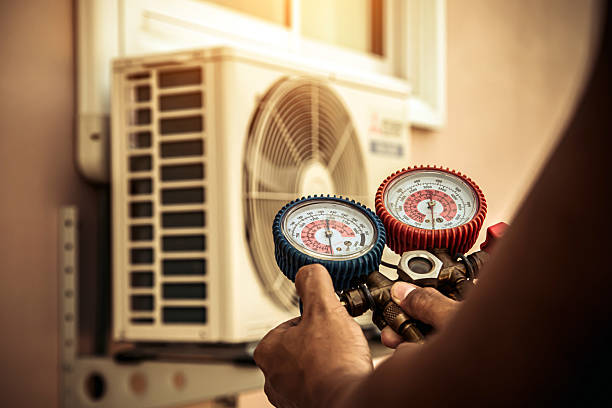 Professional Hvac technician working in Geneva, NY